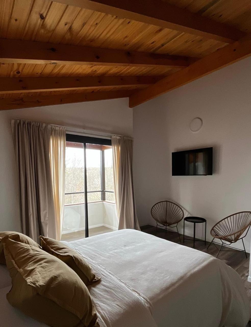 Casa Raiz Cumbrecita Bed & Breakfast La Cumbrecita Ngoại thất bức ảnh