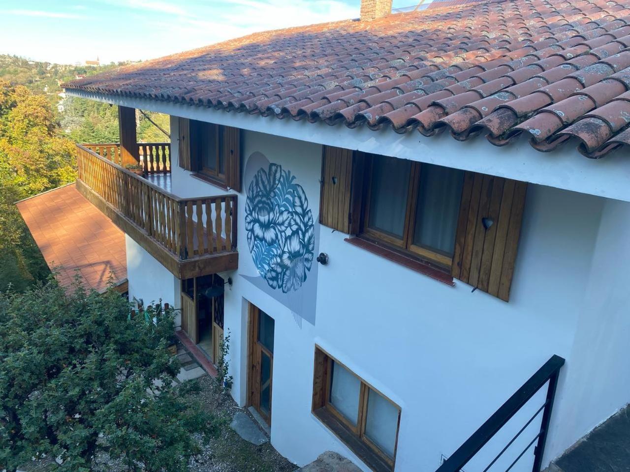 Casa Raiz Cumbrecita Bed & Breakfast La Cumbrecita Ngoại thất bức ảnh